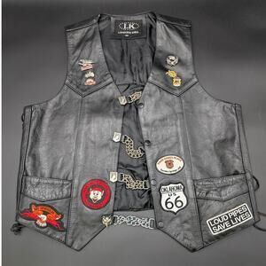 Leather King Biker Vest Mens 46 Black Motorcycle Lace up Sides Patches Pins